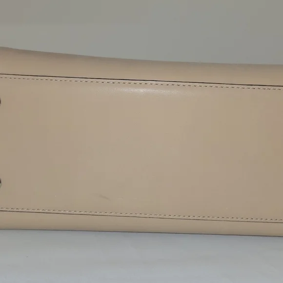 Coach Handbag Legacy Chelsea Tan/Red Classic Leather Tassel Boho Chic Satchel - Picture 13 of 16